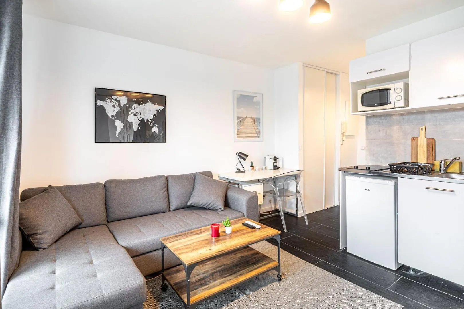 Apartament Guestready - Elevated Comfort With A Terrace!